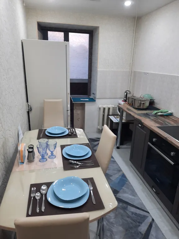 Уютная трёхкомнатная квартира в новом районе — аренда посуточно в Лесной