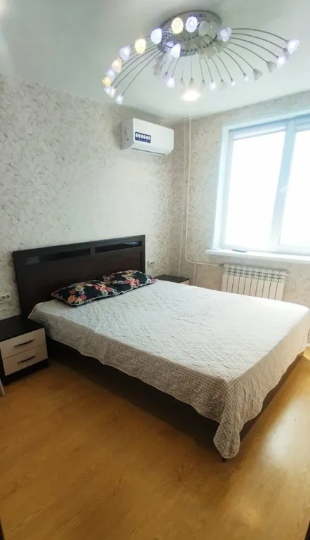 Светлая и уютная двухкомнатная квартира после ремонта с видом на море