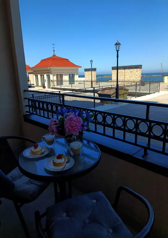 Апартамент BaltMarine с видом на море в доме на пляже