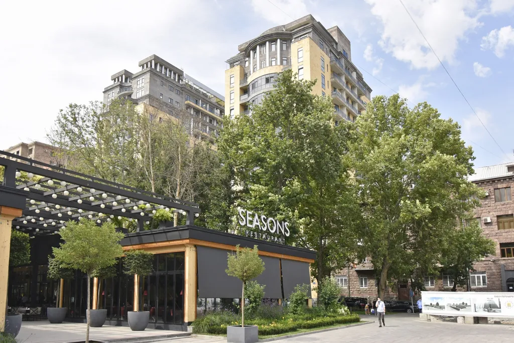 Уютная трёхкомнатная квартира в центре города