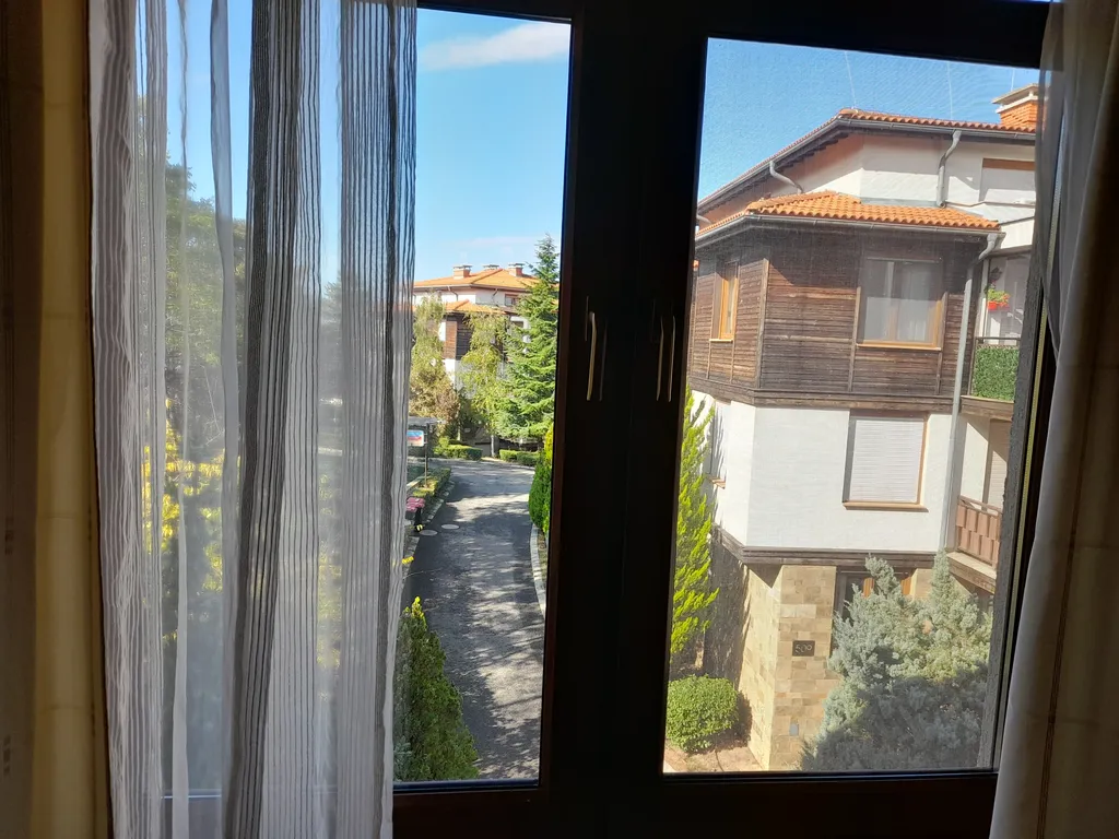 Трехкомнатный люкс в соснах у моря в Санта Марина