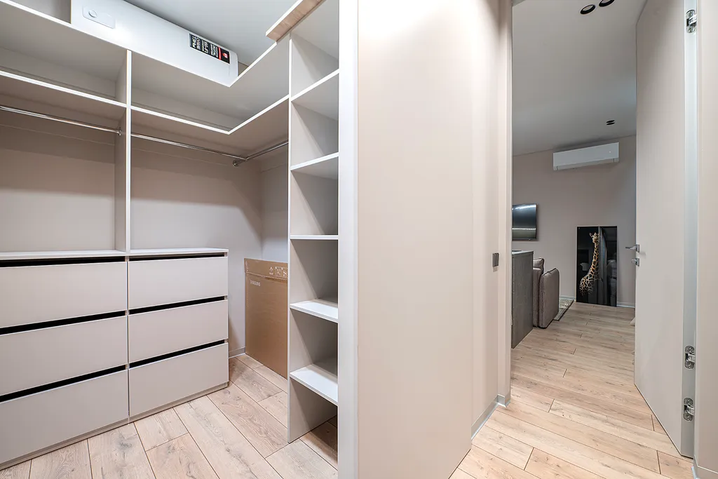 Квартира рядом с парком Челюскинцев