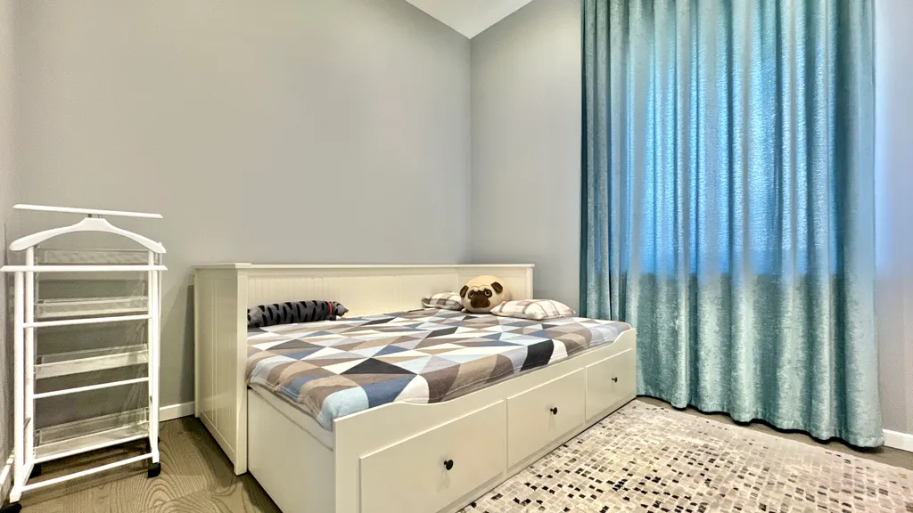 Дом с видом на горы и море