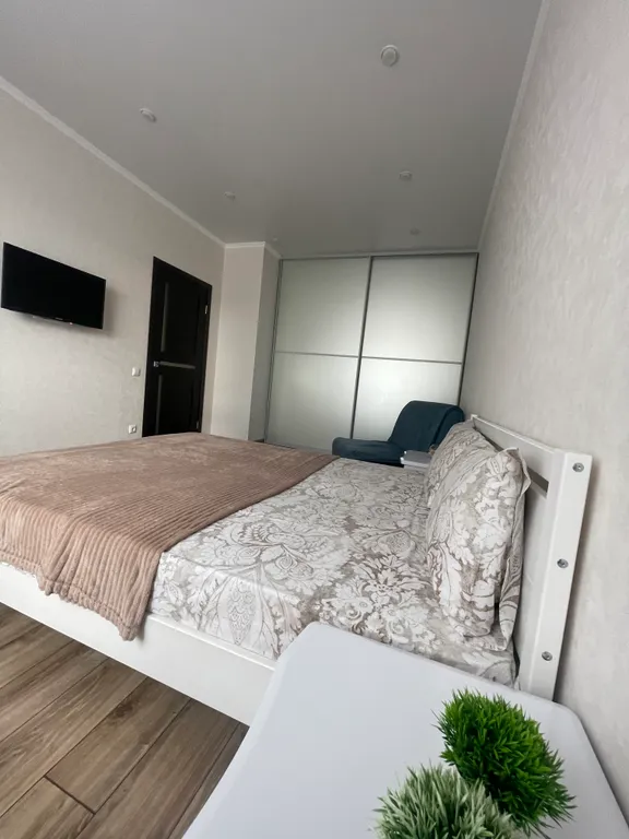 Квартира Красивая, уютная квартира в новострое — Мирное