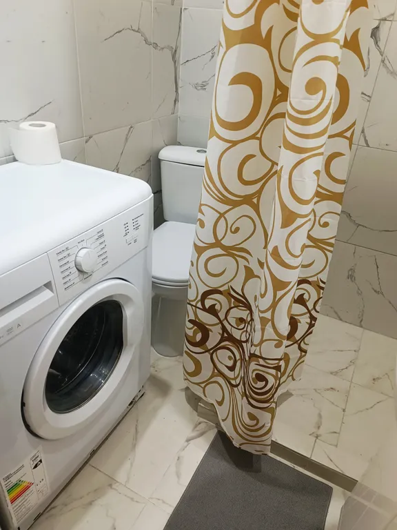 Удобная студия с большой кроватью у станции МЦД-4 Железнодорожная