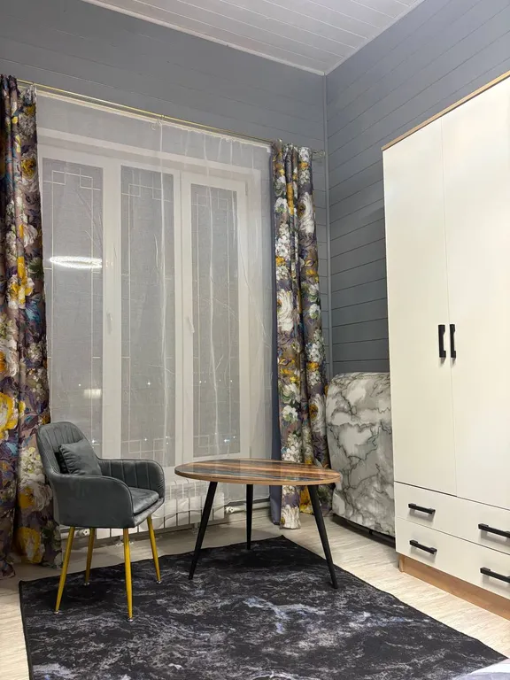 Дом с видом на город