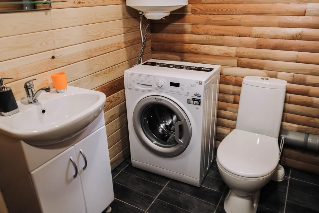 Коттедж Большой дом с баней и купелью — Иваново (Ленинградская область)