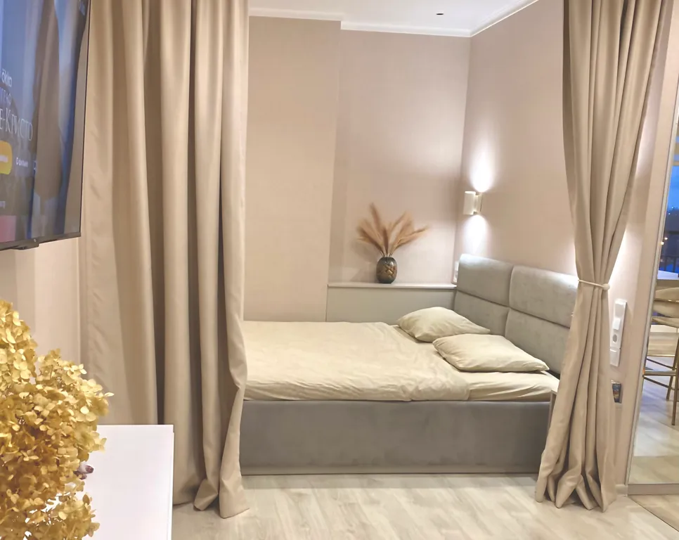 Чистая и уютная квартира с видом на Волгу и на остров