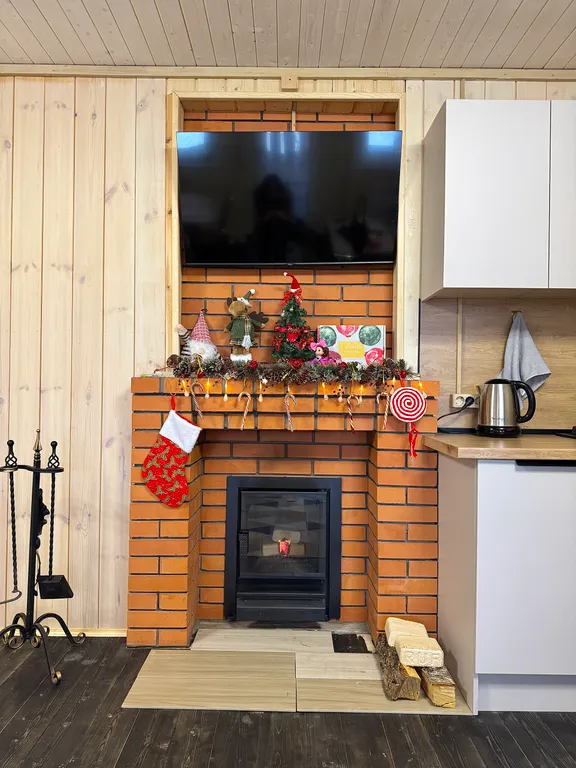 Дом с баней в доме с видом на лес и водохранилище