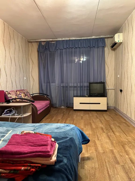 Квартира Уютная квартира с видом на канал имени Ленина В.И. — Волгоград