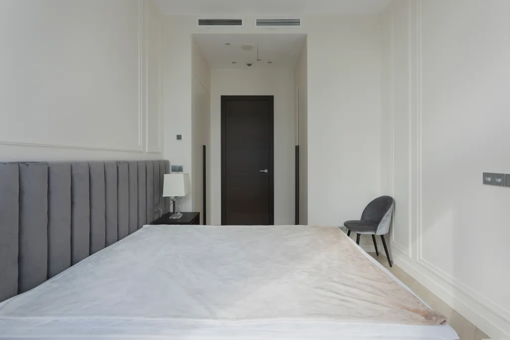 Лаконичный и стильный апартамент с видом на сити