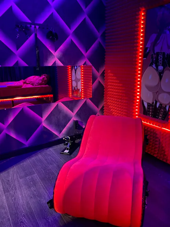 Уютная квартира для романтических встреч с огромным джакузи