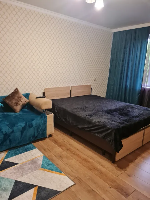 Уютная и чистая квартира — аренда посуточно в Владикавказ