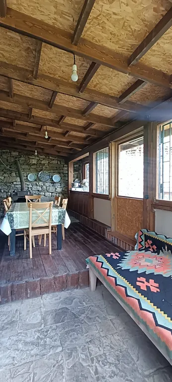 Дом с верандой "старая веранда"