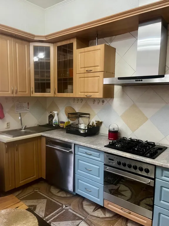 Большой уютный дом