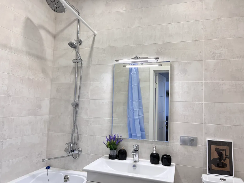 Квартира Уютная квартира в фиолетовых тонах — Симферополь