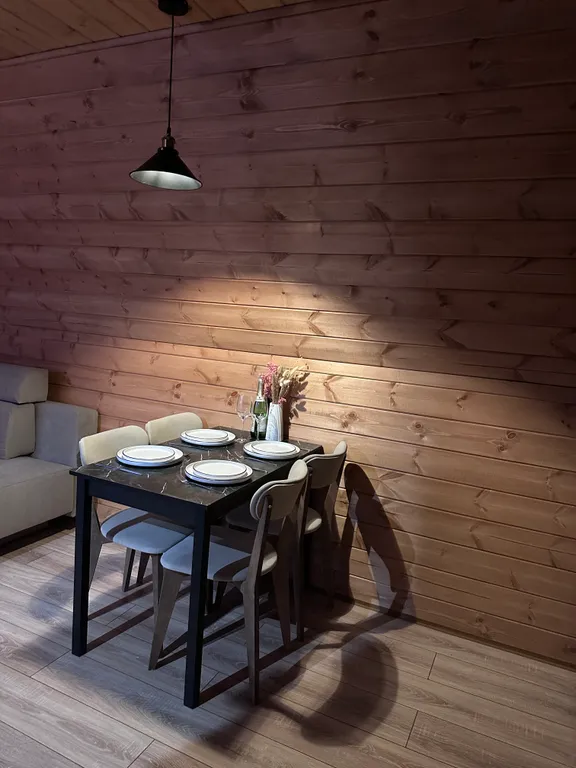 Уютный дом Афрейм с террасой и купелью