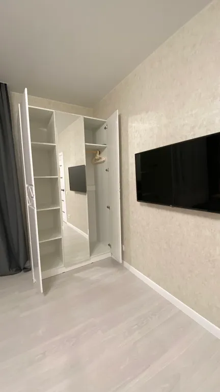 Квартира 1-комнатная Квартира — Калининград