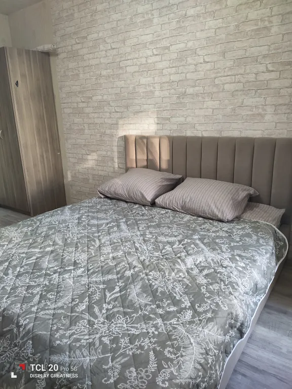 Комната с балконом, под ключ