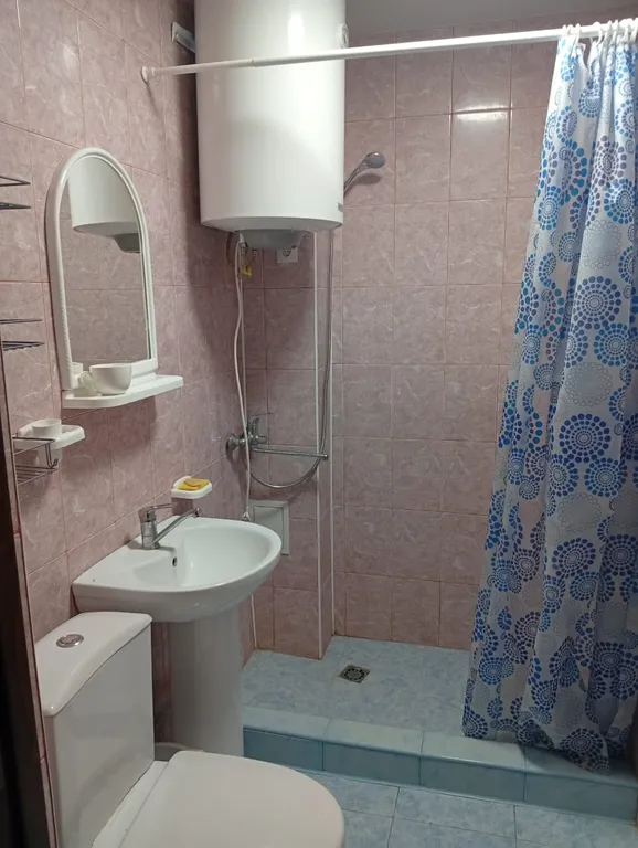 Четырёхместный номер с видом на горы