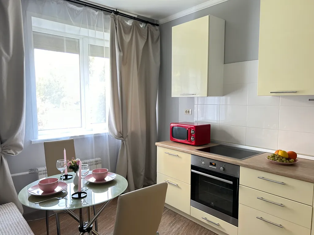 Светлая квартира у леса рядом с Волгой