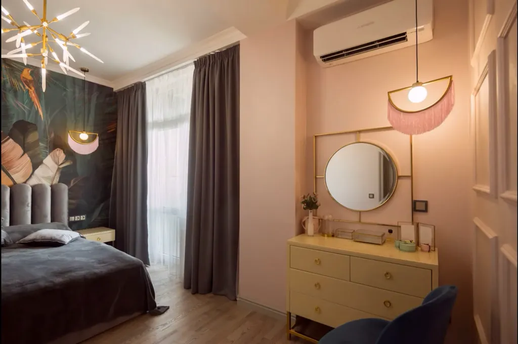 Дизайнерская большая квартира на берегу моря