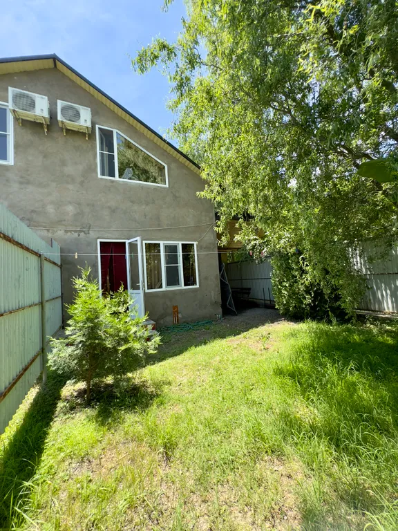 Уютный домик у моря в единственном лиановом лесу в России