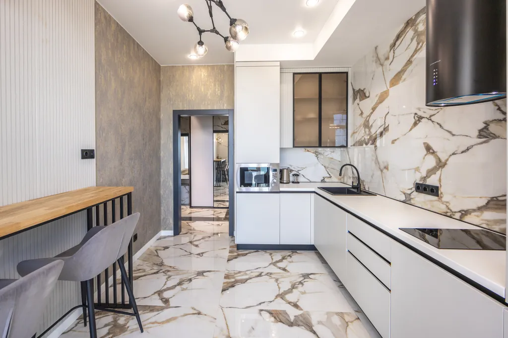 Дизайнерский апартамент с видом на море