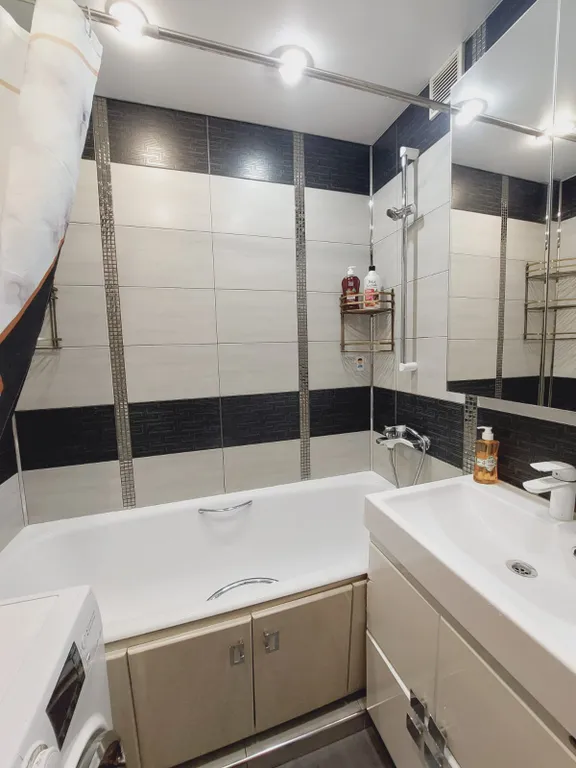 Квартира Отличная тёплая квартира — Омск