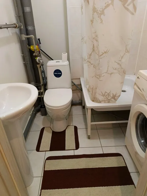 Шикарная студия с королевской кроватью