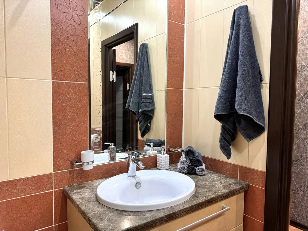 Закатная двушка на Михайловской