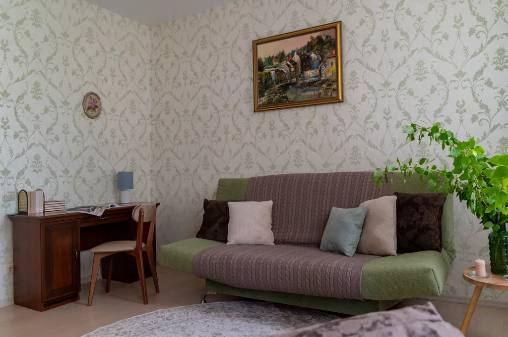 Солнечная семейная двушка в сталинке у Волги, Флотского и храмов