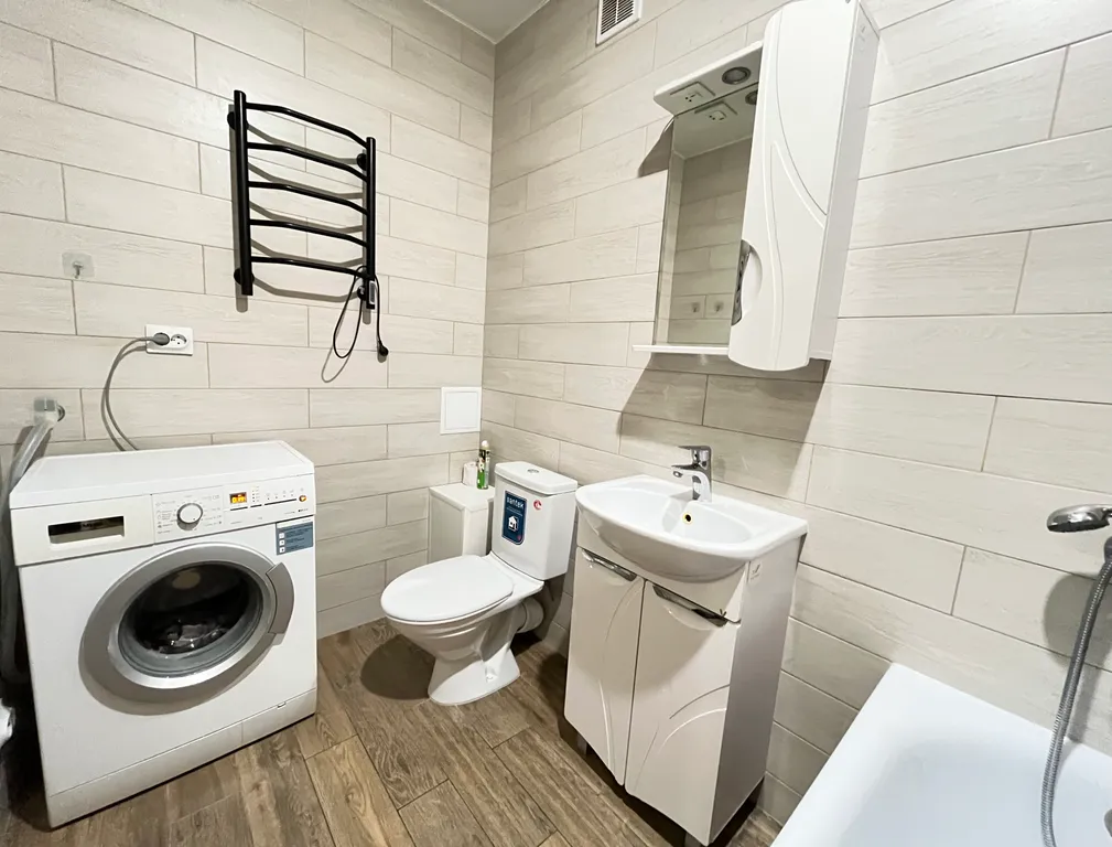 Чистая, уютная однокомнатная квартира