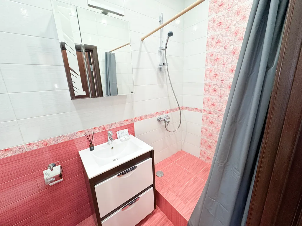 Высокий стильный апартамент на 22 этаже