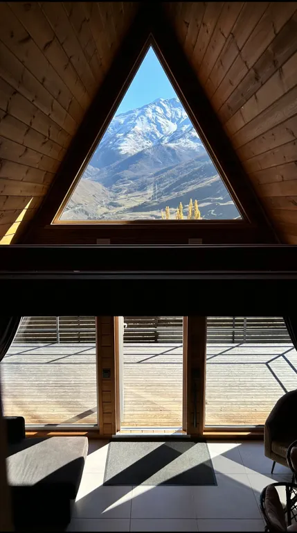 Уютный домик в горах