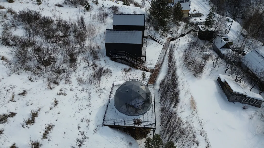 Теплая сфера геокупол на горе - глэмпинг 11 Гор Алтая (Белокуриха)