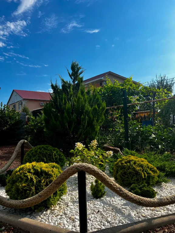 Коттедж Коттедж Уютный сруб №1 в центре станицы — Благовещенская