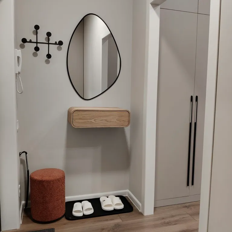 Студия около ЖД вокзала