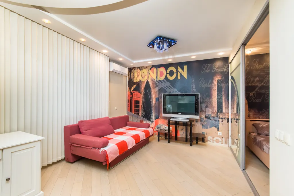 Уютная студия с видом на озеро