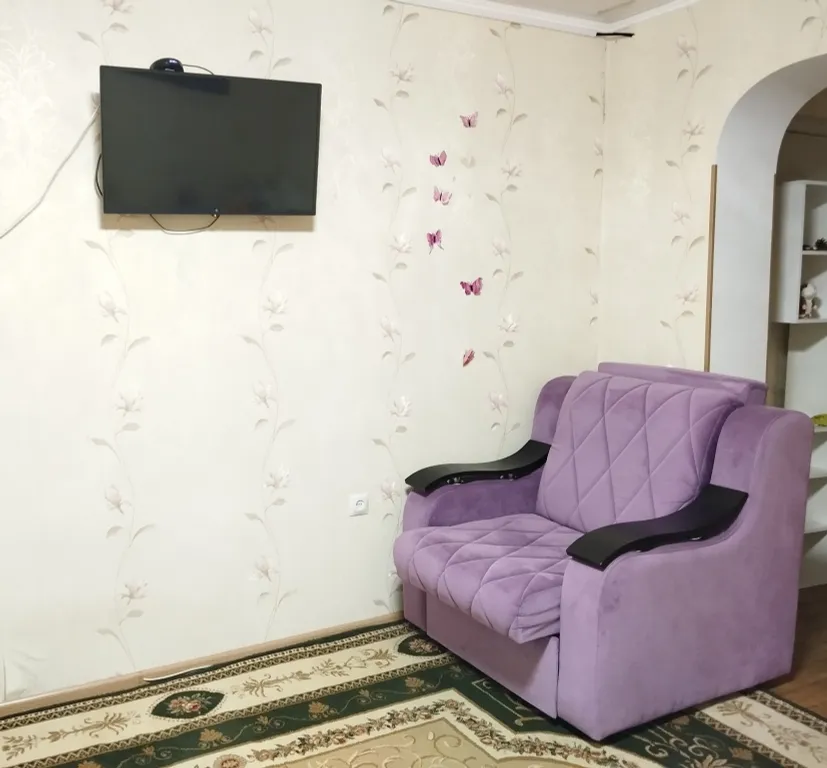 Дом у подножия горы Медовая