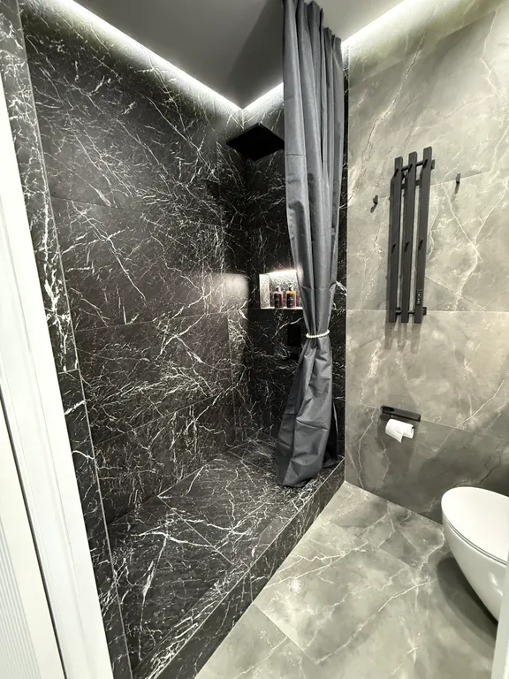 Квартира премиум-сегмента класса люкс, евро двушка