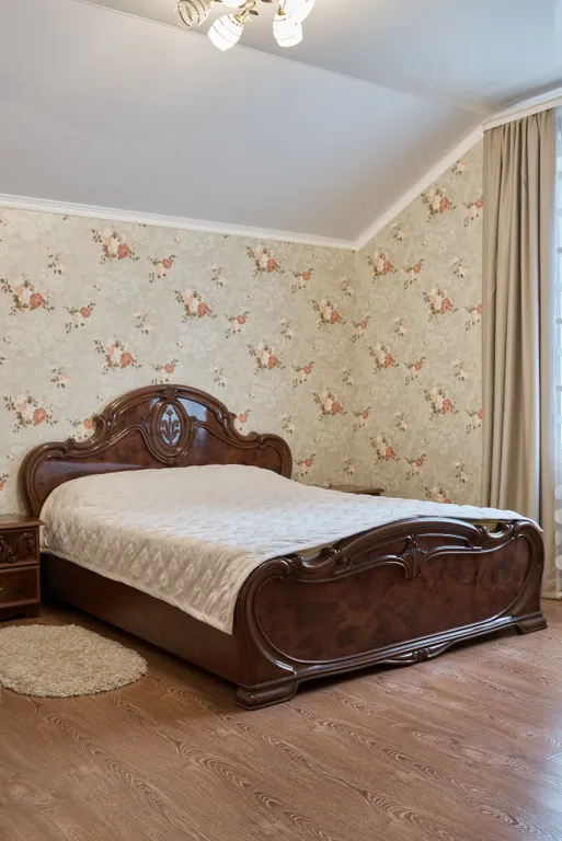 Большой, уютный семейный дом