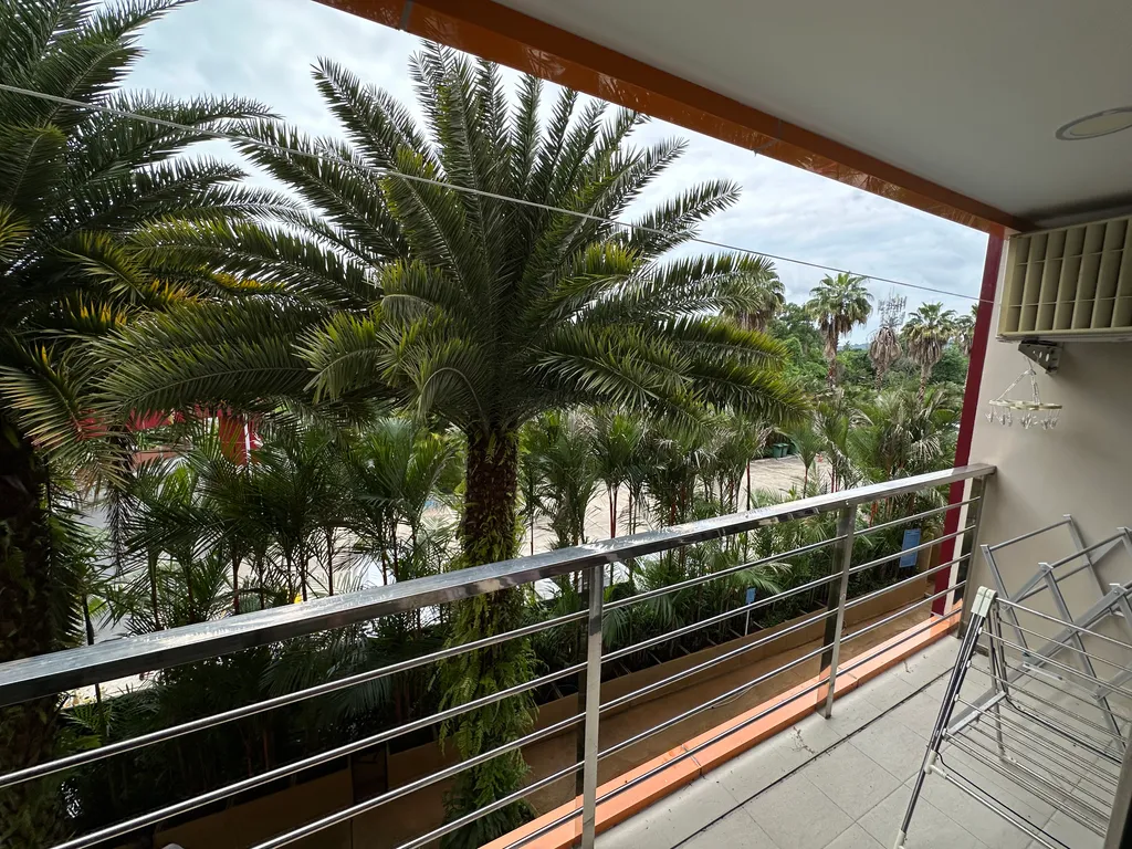 Уютная 1-спальная квартира на 3м этаже, море 750 метров