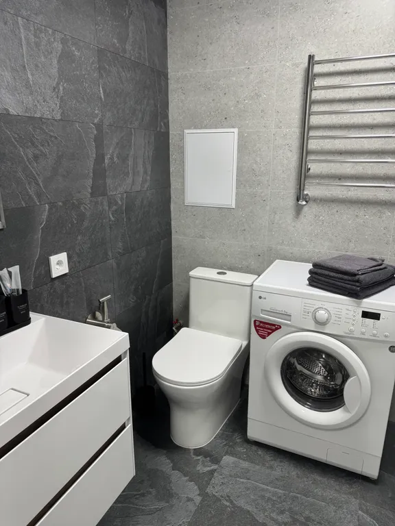 Комфортные апартаменты с видом на город