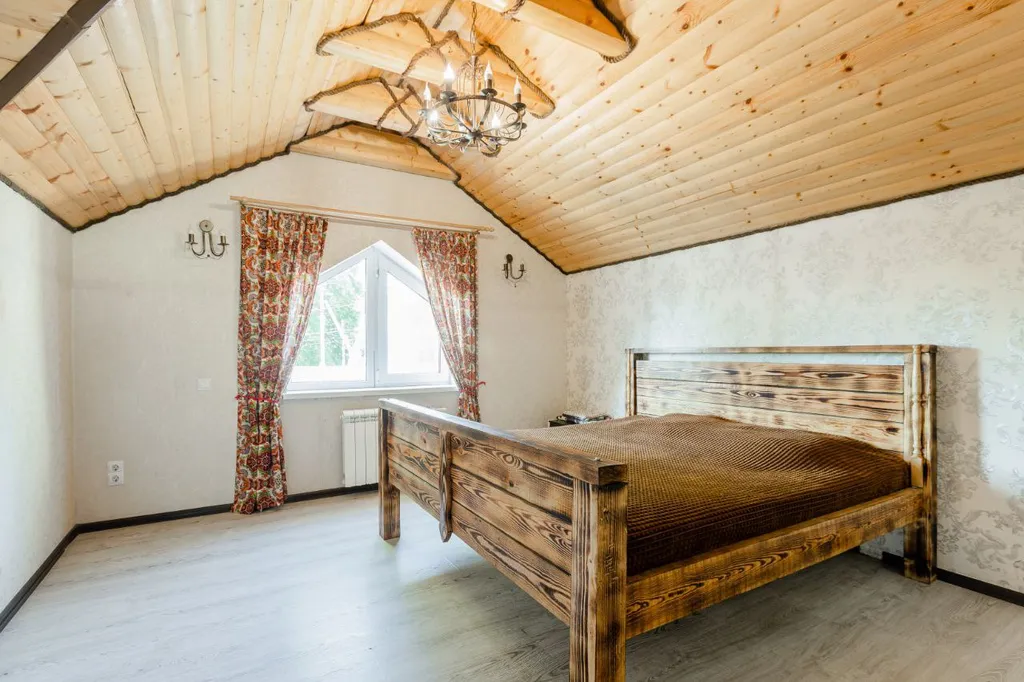 Элитный коттедж в черте города