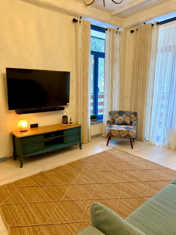 Санторини в горах