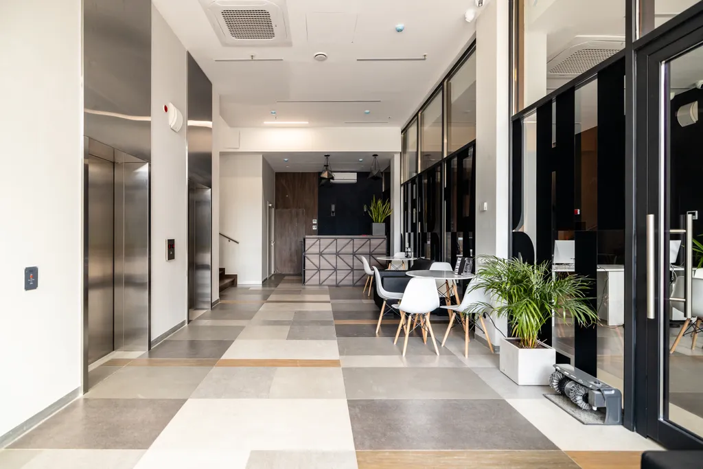 Квартира АПАРТАМЕНТЫ ТРЕХКОМНАТНЫЕ  'ХОУМ СИТИ', для 6 гостей — Москва