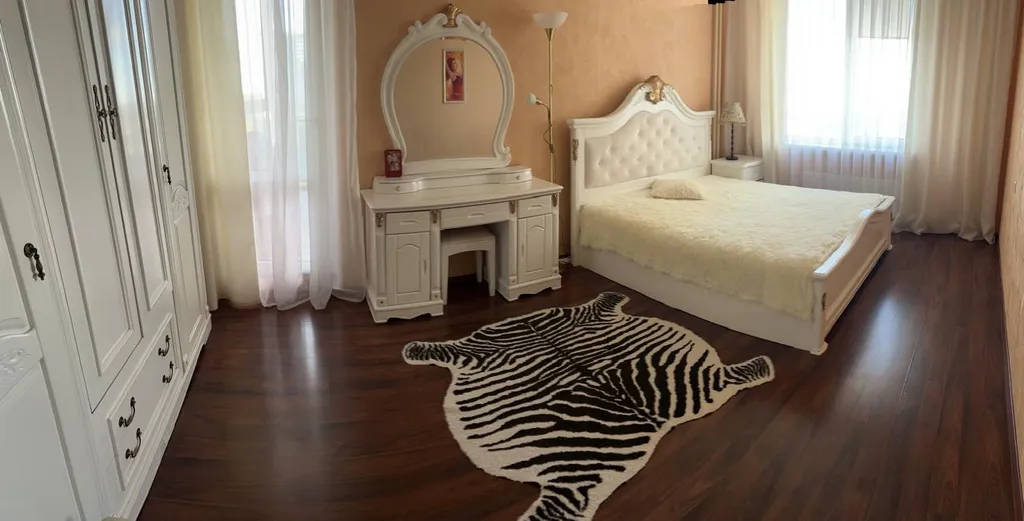 4-комнатная Квартира