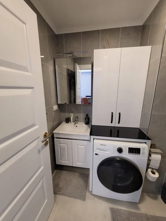 Дизайнерская 2-комнатная квартира с аквапарком на территории