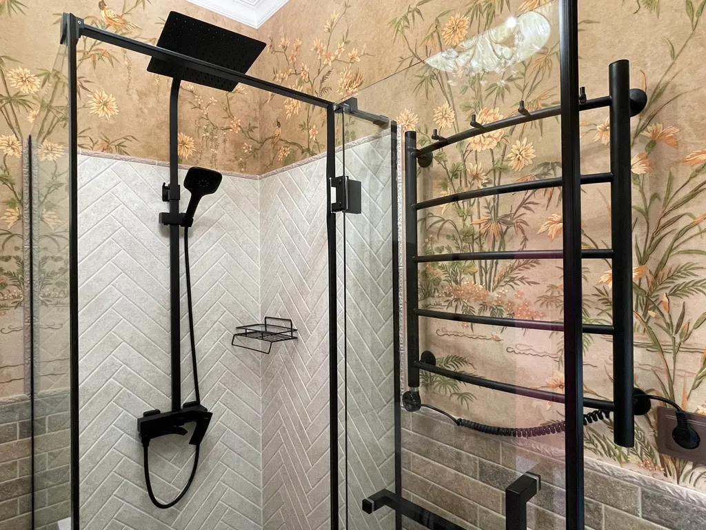 3-комнатная квартира рядом с морем, панорамные окна с видом на море